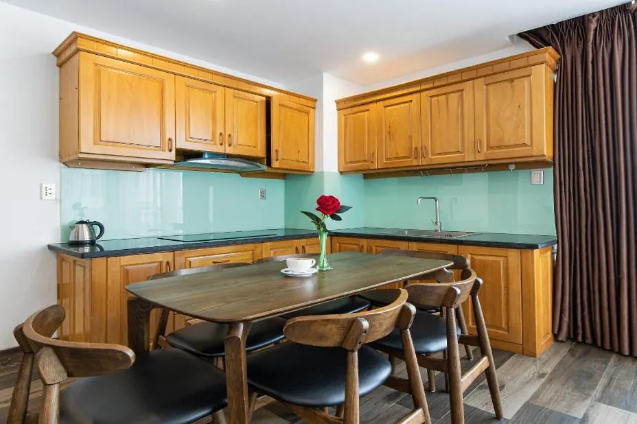 J&B Hotel & Apartment Da Nang