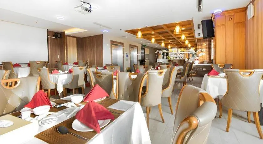 J&B Hotel & Apartment Da Nang 4*,  Vietnam